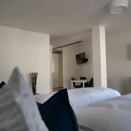 アパート Sabine G メラーノ