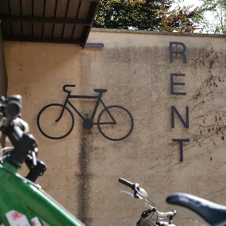 Sabine G アパート メラーノ